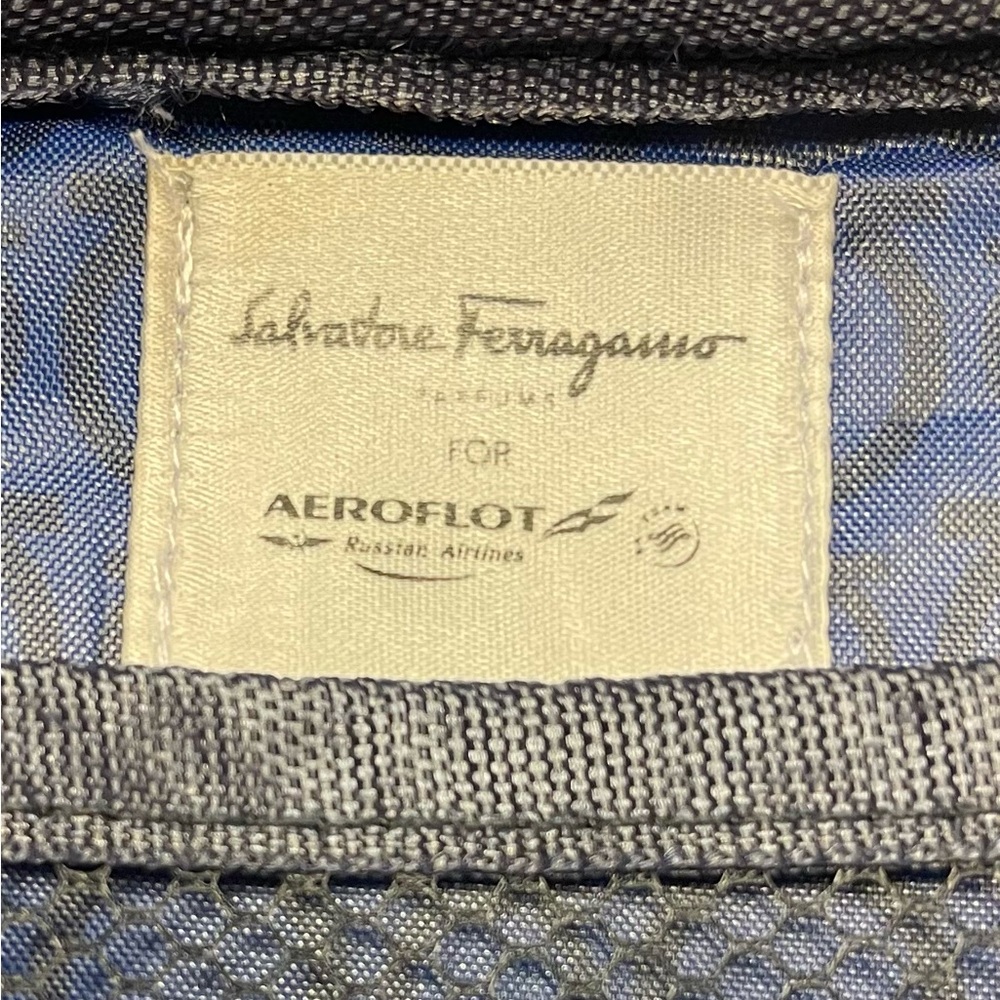 Salvatore Ferragamo Toiletries Bag Blue - Picture 4 of 5